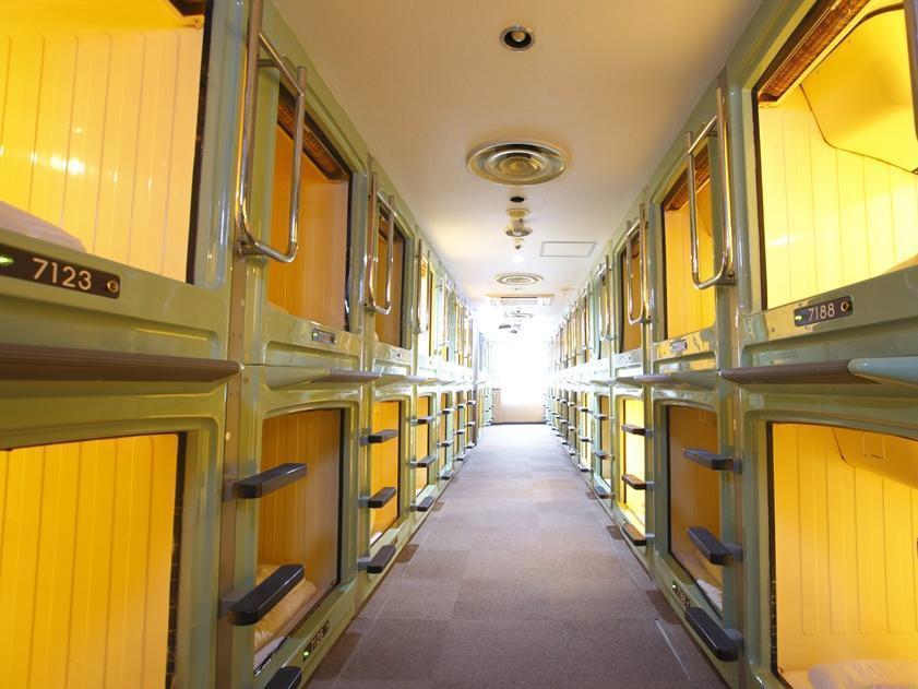 Shinjuku Kuyakusho-mae Capsule Hotel Tokyo Eksteriør billede