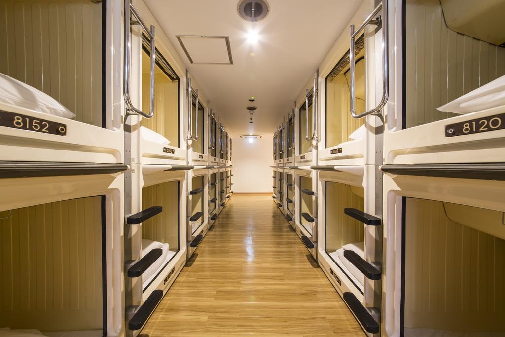 Shinjuku Kuyakusho-mae Capsule Hotel Tokyo Eksteriør billede
