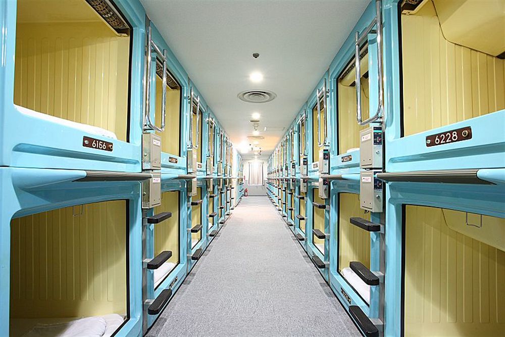 Shinjuku Kuyakusho-mae Capsule Hotel Tokyo Eksteriør billede